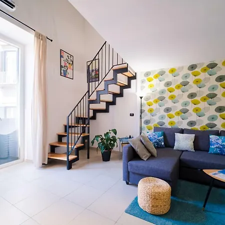 Apartment Modern House Neapel