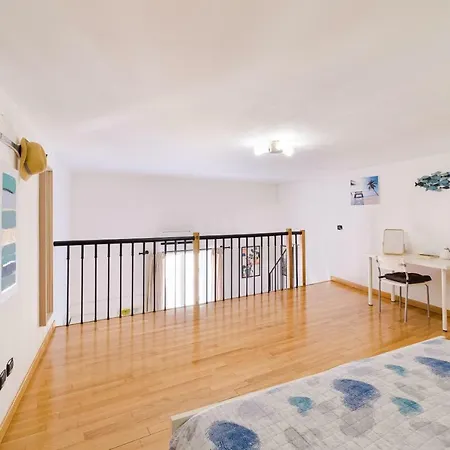 Modern House Apartament *